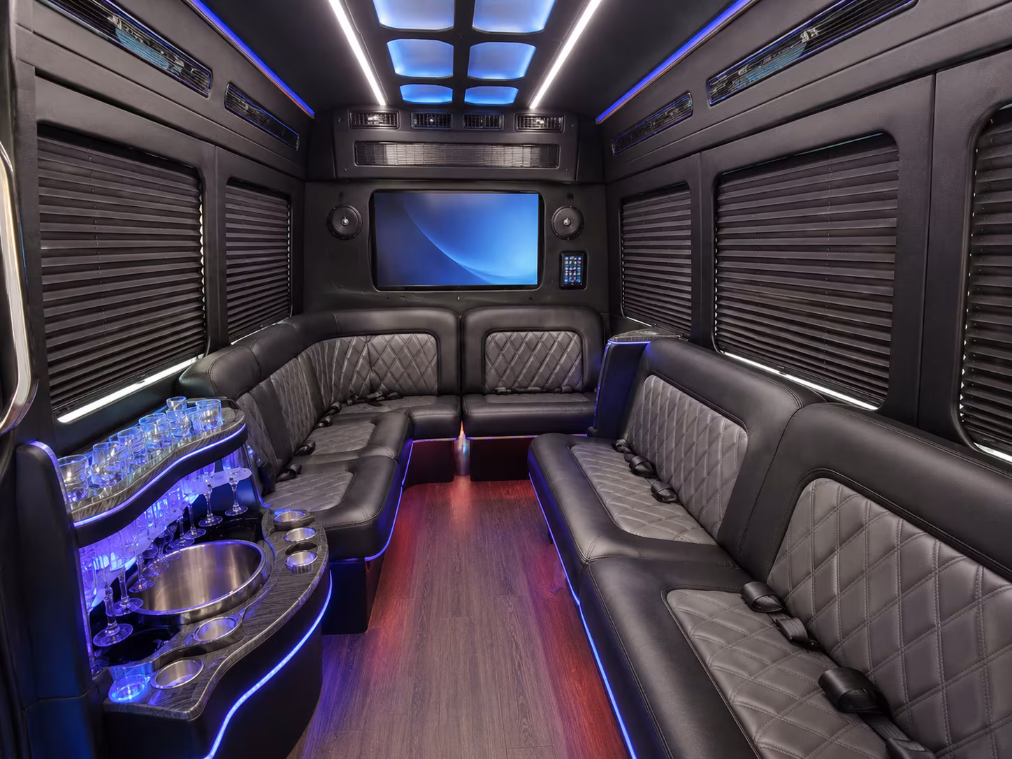 Rent a Bus to Daytona Beach International Airport