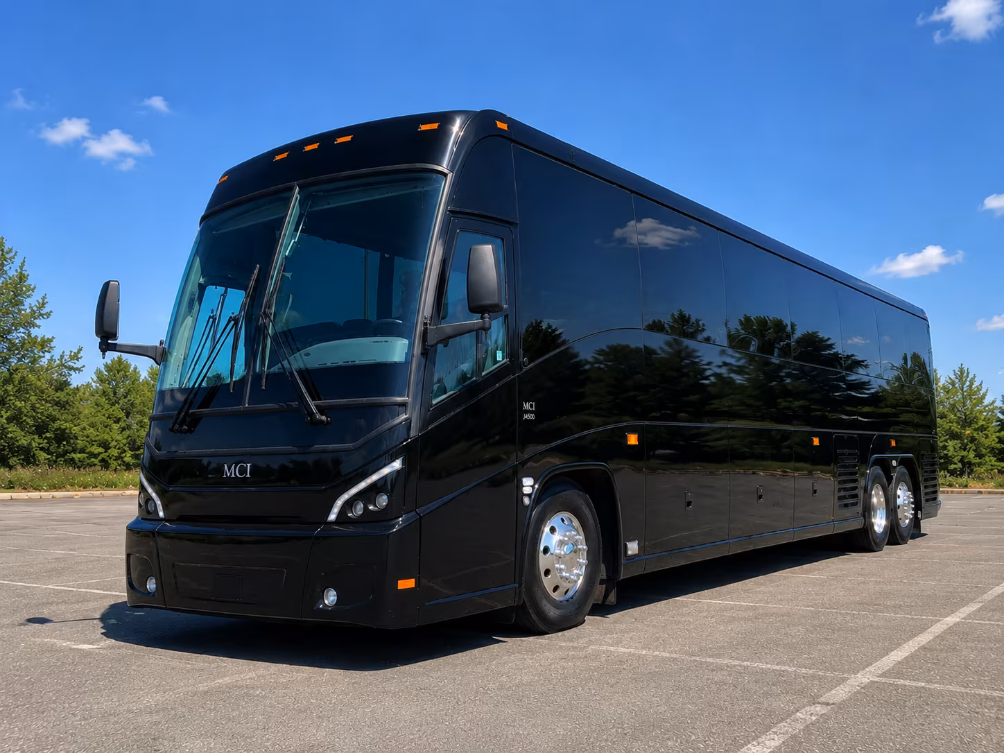 Daytona Beach Airport Shuttle & Transportation party bus exterior