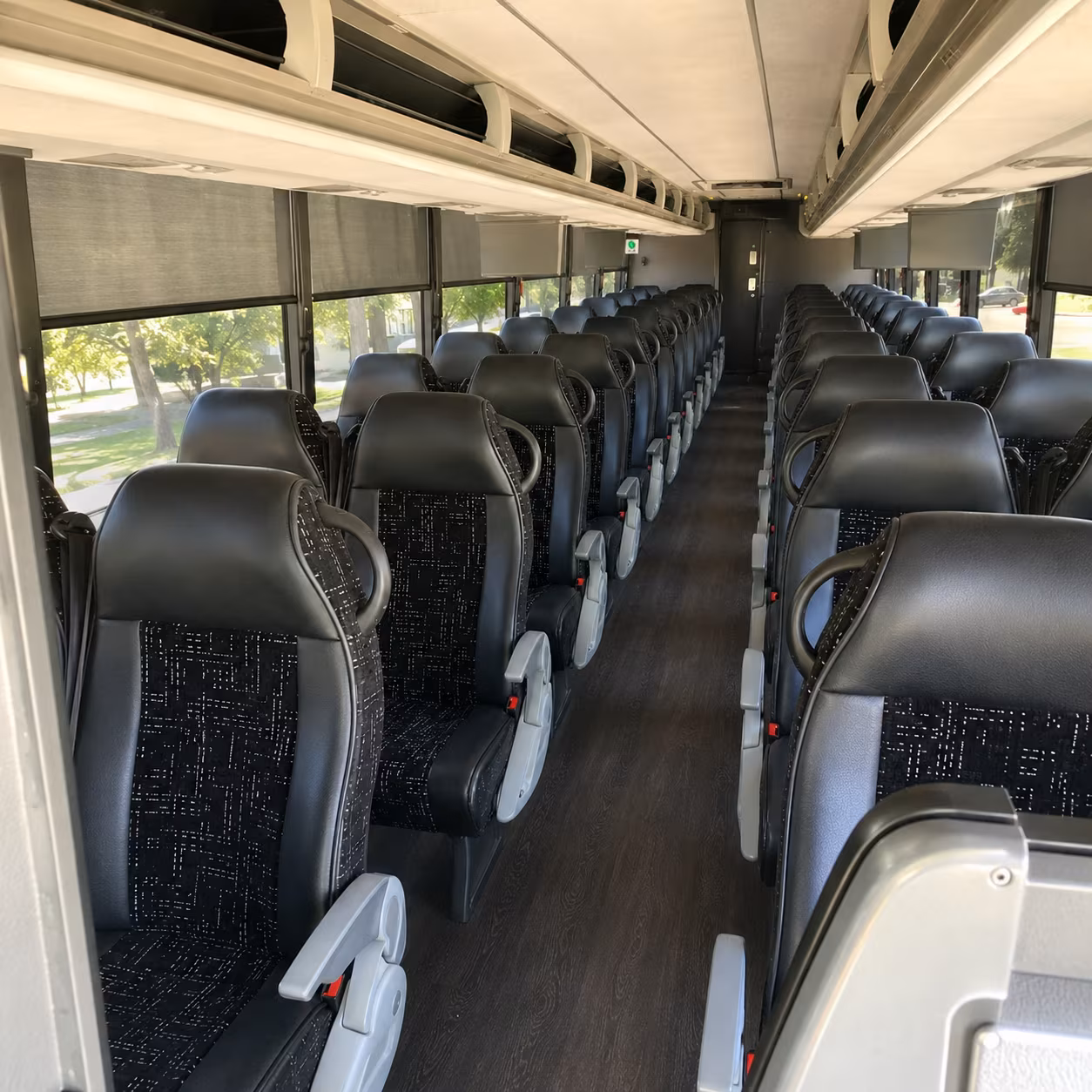 Daytona Beach Airport Shuttle & Transportation party bus exterior