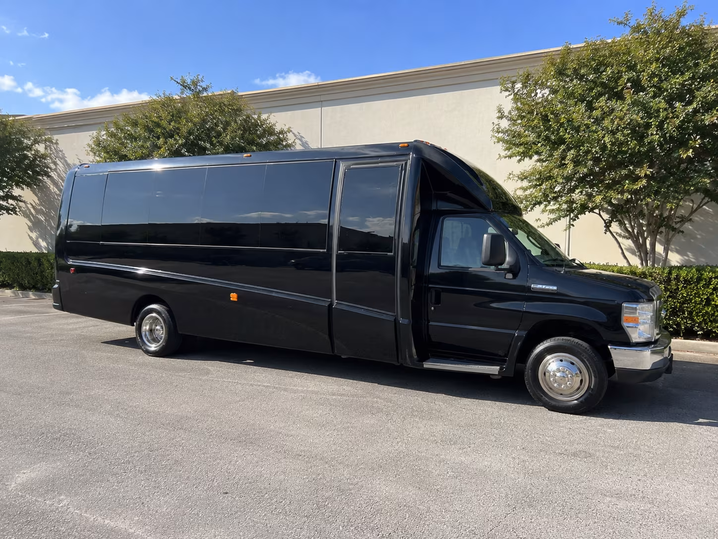 Daytona Beach Sporting Event Transportation party bus exterior
