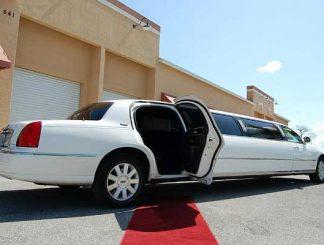 Jacksonville white limo rental